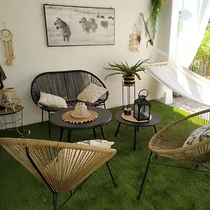 : Magnifique Studio, Idéalement Situé Appartement Hyères