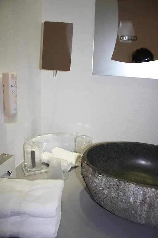 Arcantis Hotel Bomotel Desertines  Desertines (Allier)